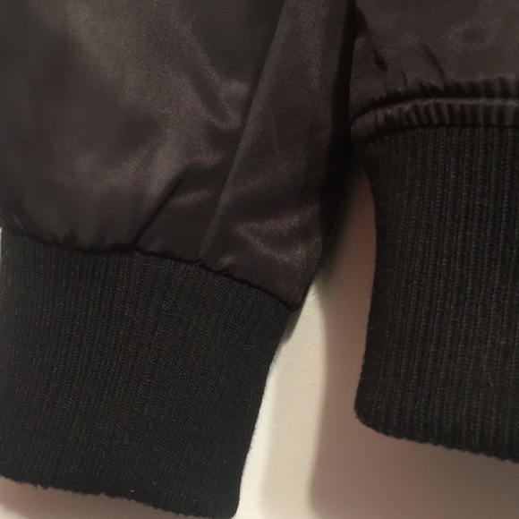 Mens GUESS Los Angeles Bomber Jacket - Picture 5 of 10